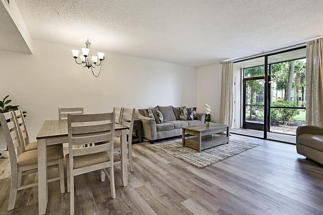 5160 Las Verdes Circle # 117, Delray Beach FL 33484 - Delray Beach, FL - Photo 2