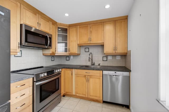 167 Normandy # D, Delray Beach FL 33484 - Delray Beach, FL - Photo 4