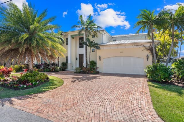 2870 NE 24th Place, Fort Lauderdale FL 33305 - Fort Lauderdale, FL - Photo 4