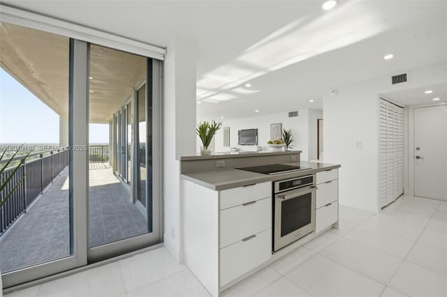 1180 S Ocean Boulevard # 12F, Boca Raton FL 33432 - Boca Raton, FL - Photo 7