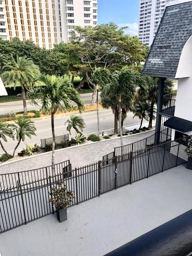 4013 N Ocean Drive N # 109, Lauderdale By The Sea FL 33308 - Lauderdale By The Sea, FL - Photo 4