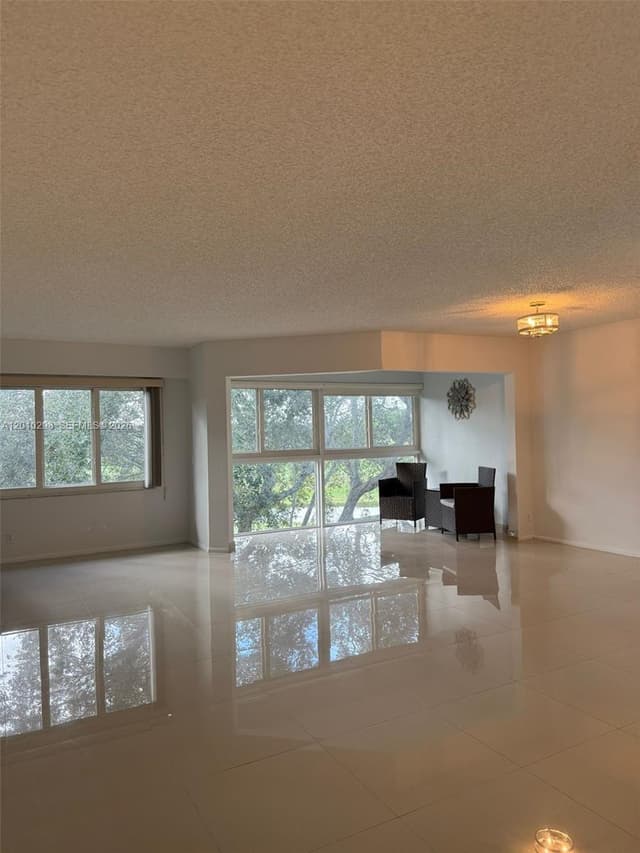 1300 SW 125th Ave # 404K, Pembroke Pines FL 33027 - Pembroke Pines, FL - Photo 6