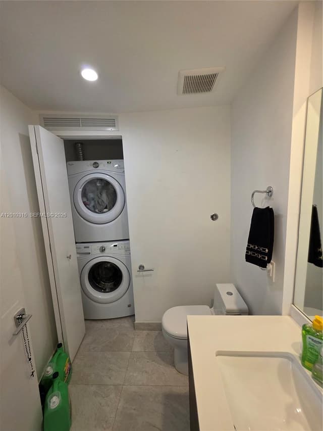 488 NE 18th St # 301, Miami FL 33132 - Miami, FL - Photo 7
