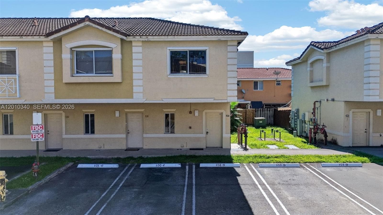 7995 NW 8th St # 100C, Miami FL 33126