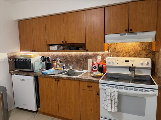 2620 SW 51st St, Dania Beach FL 33312 - Dania Beach, FL - Photo 3