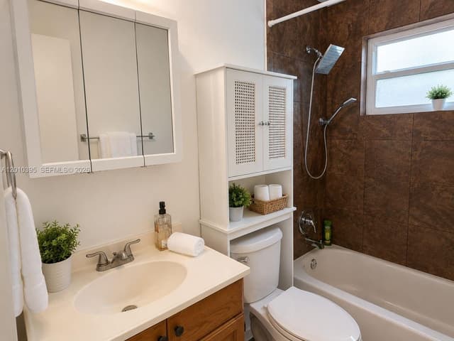 2620 SW 51st St, Dania Beach FL 33312 - Dania Beach, FL - Photo 4