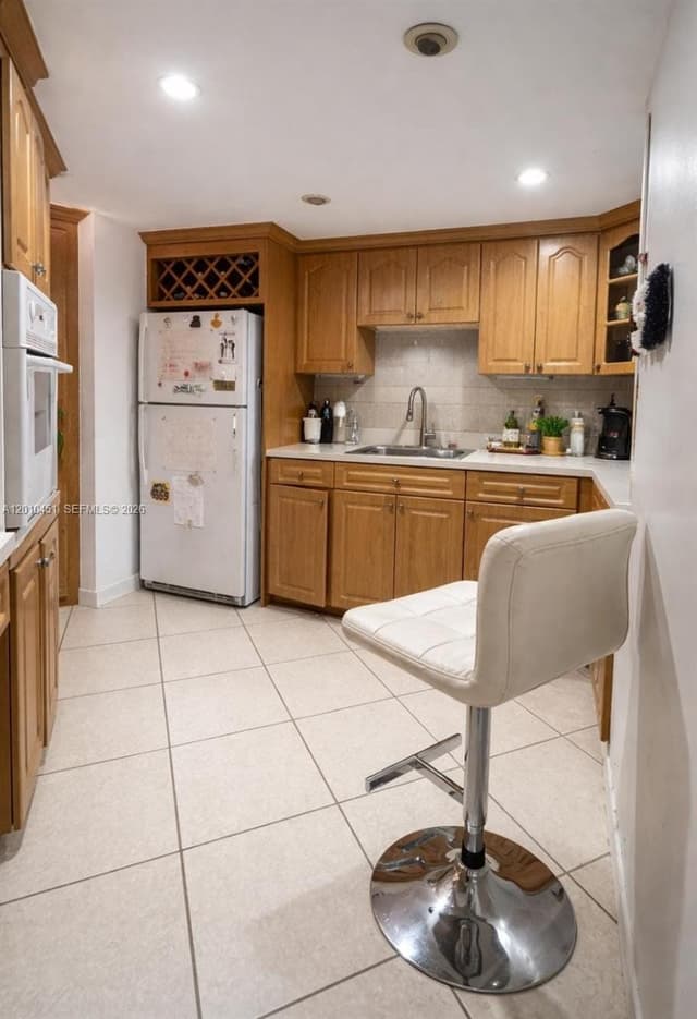 999 Brickell Bay Dr # 805, Miami FL 33131 - Miami, FL - Photo 6