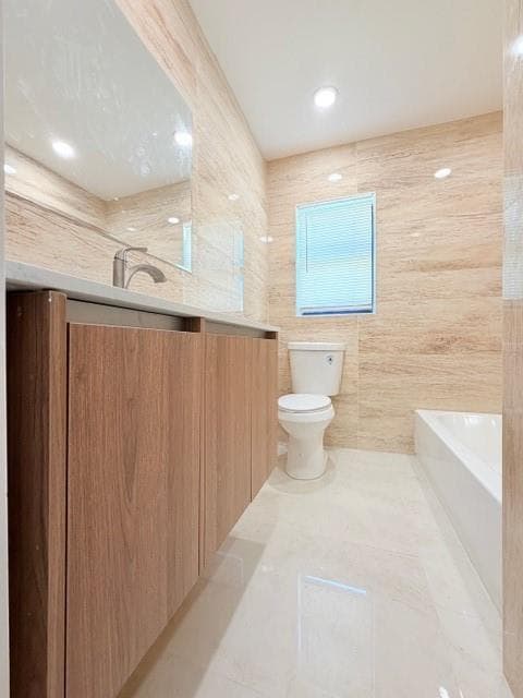 53 NE 16th Place, Fort Lauderdale FL 33305 - Fort Lauderdale, FL - Photo 6