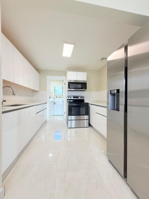 53 NE 16th Place, Fort Lauderdale FL 33305 - Fort Lauderdale, FL - Photo 4