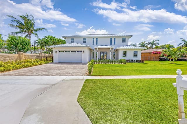 12952 Drayton Road SE, North Palm Beach FL 33408 - North Palm Beach, FL - Photo 2