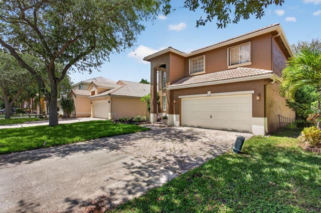 5133 Heron Place, Coconut Creek FL 33073 - Coconut Creek, FL - Photo 2