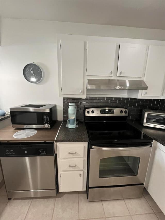 114 Waterford E # 114, Delray Beach FL 33446 - Delray Beach, FL - Photo 3