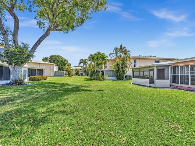 1610 NW 18th Avenue # 96d, Delray Beach FL 33445 - Delray Beach, FL - Photo 4
