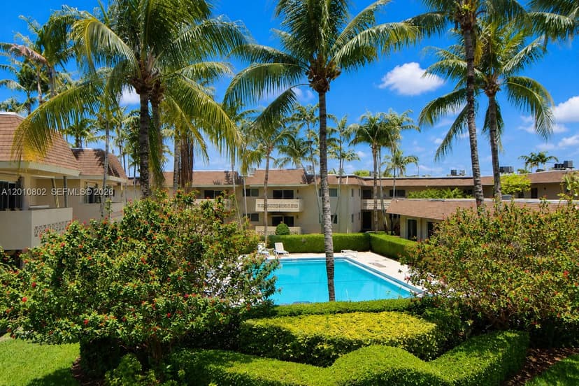 14500 SW 88th Ave # 222, Palmetto Bay FL 33176