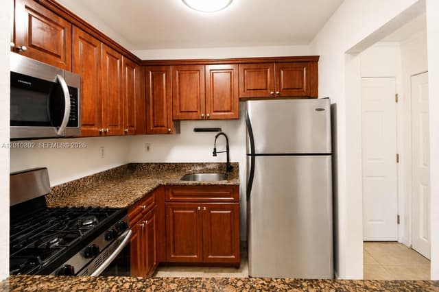 14500 SW 88th Ave # 222, Palmetto Bay FL 33176 - Palmetto Bay, FL - Photo 5