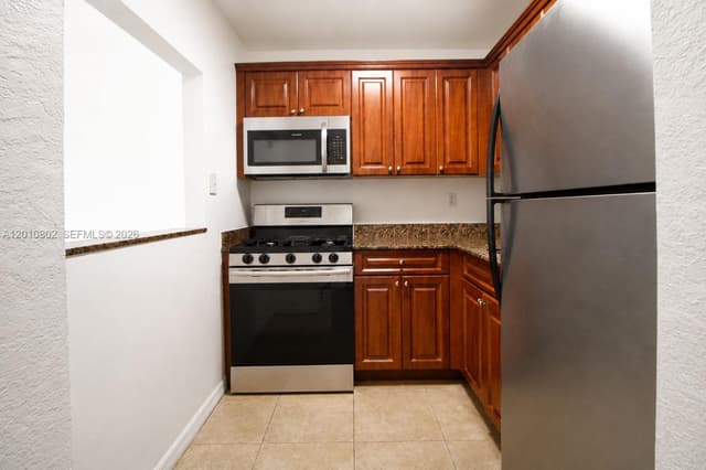 14500 SW 88th Ave # 222, Palmetto Bay FL 33176 - Palmetto Bay, FL - Photo 4