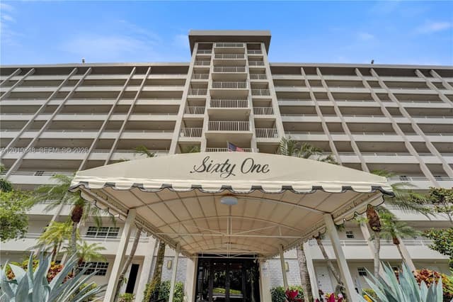 575 Oaks Ln # 508, Pompano Beach FL 33069 - Pompano Beach, FL - Photo 4
