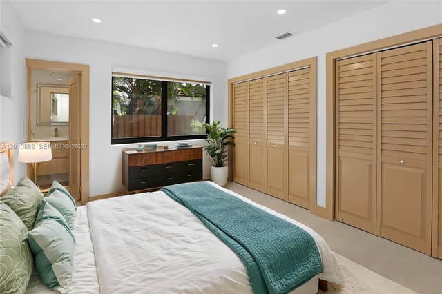 1620 Mckinley St, Hollywood FL 33020 - Hollywood, FL - Photo 3