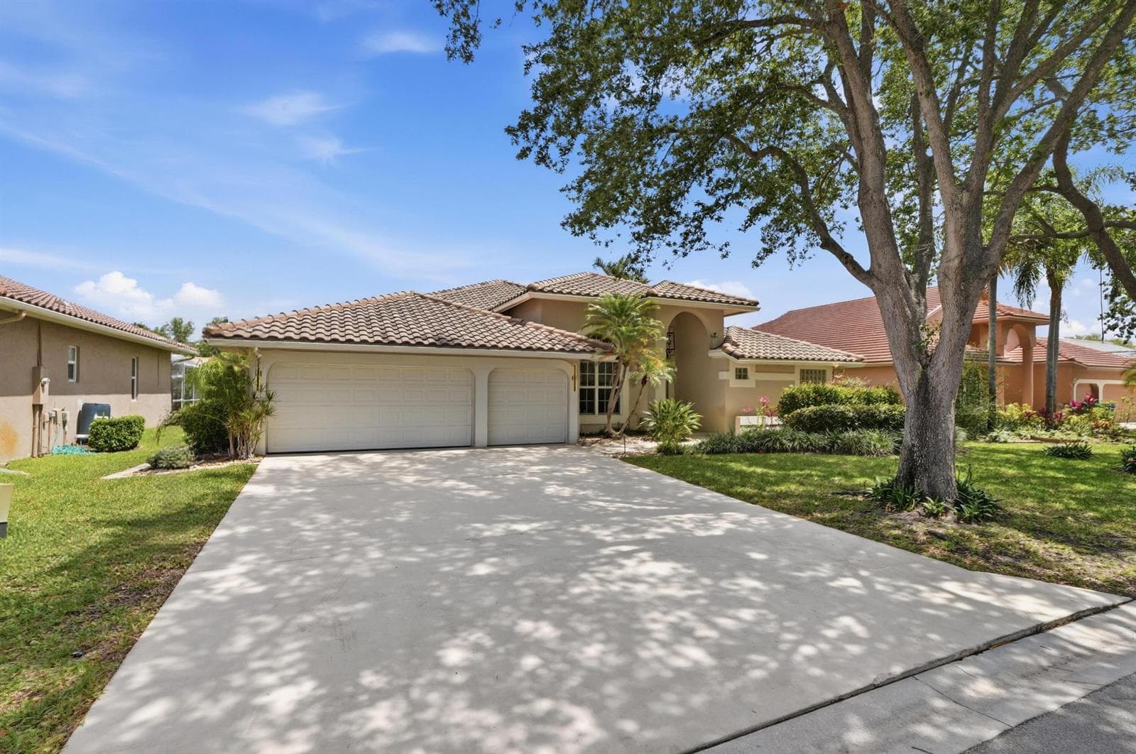 9851 NW 49th Place, Coral Springs FL 33076