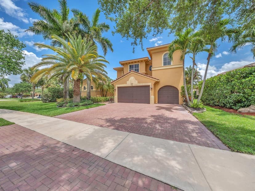 7678 NW 117th Lane, Parkland FL 33076