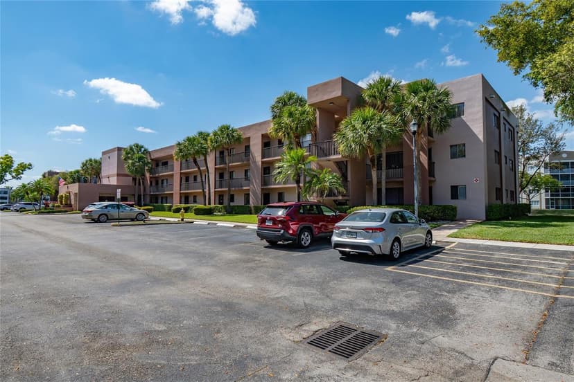 7448 Ashmont Circle # 312, Tamarac FL 33321