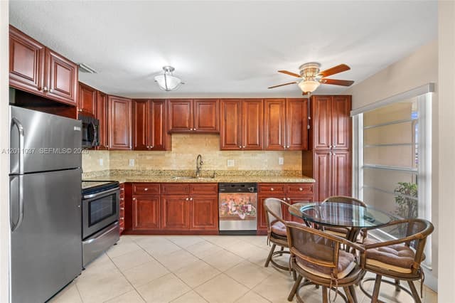 8887 Bella Vista Dr # 8887, Boca Raton FL 33433 - Boca Raton, FL - Photo 6