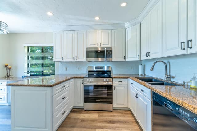 5142 Fountains Drive S, Lake Worth FL 33467 - Lake Worth, FL - Photo 4