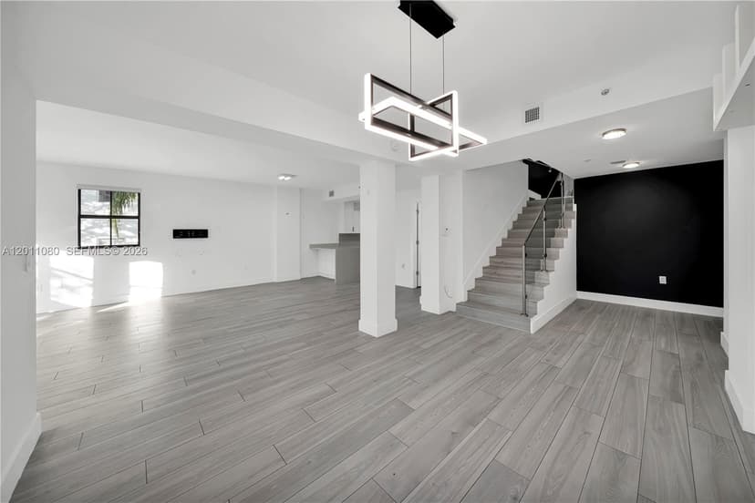 1650 Galiano St, Coral Gables FL 33134