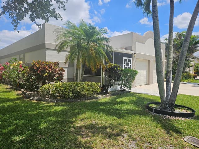 18999 Stewart Circle # 8, Boca Raton FL 33496 - Boca Raton, FL - Photo 2