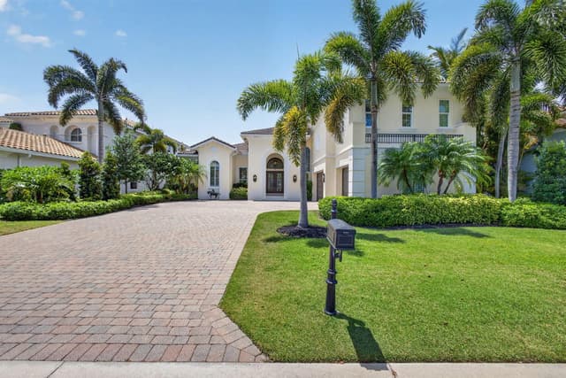 4131 Venetia Way, Palm Beach Gardens FL 33418 - Palm Beach Gardens, FL - Photo 2