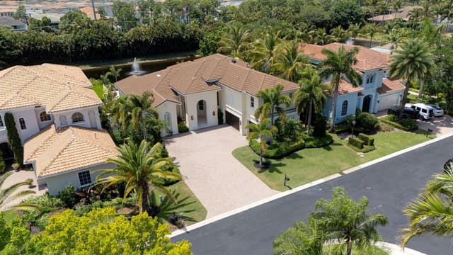 4131 Venetia Way, Palm Beach Gardens FL 33418 - Palm Beach Gardens, FL - Photo 3