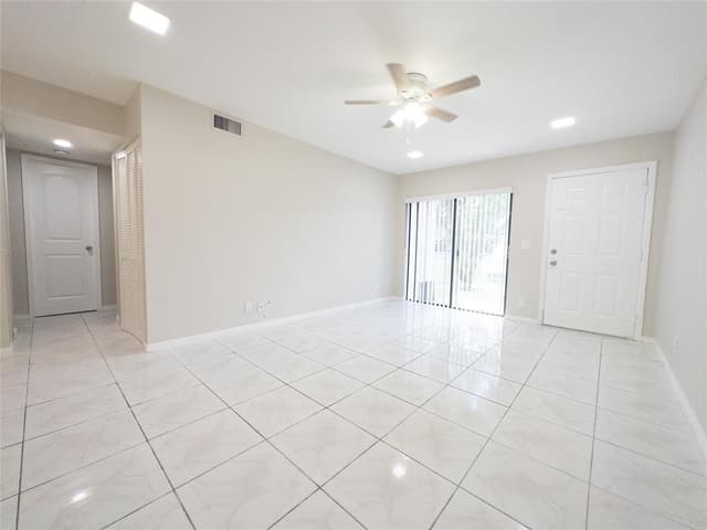 3256 NW 104th Avenue # 115c, Coral Springs FL 33065 - Coral Springs, FL - Photo 6