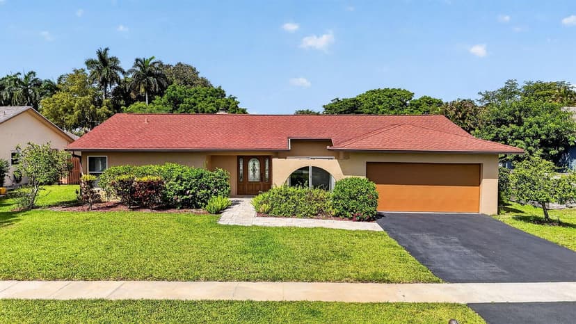 20876 Sugarloaf Lane, Boca Raton FL 33428