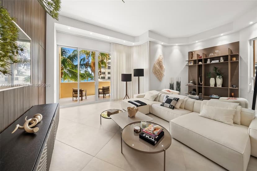 808 Brickell Key Dr # 408, Miami FL 33131