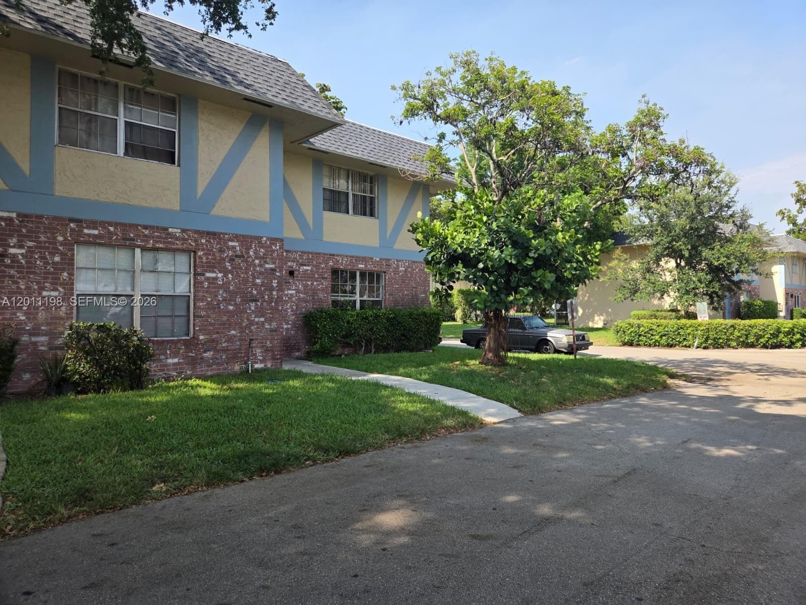 7505 Kimberly Blvd # 122, North Lauderdale FL 33068