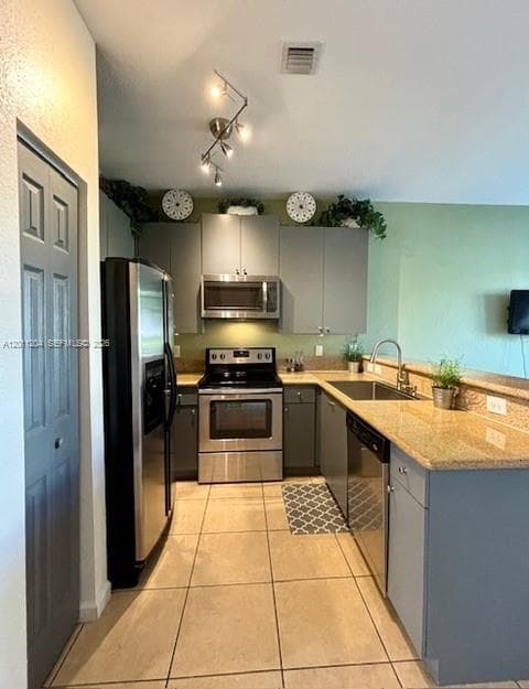 641 NE 21st Ter, Homestead FL 33033 - Homestead, FL - Photo 7