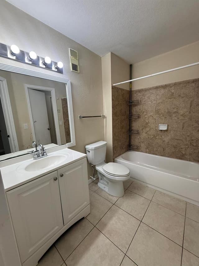 3390 N Pinewalk Drive # 1012, Margate FL 33063 - Margate, FL - Photo 6