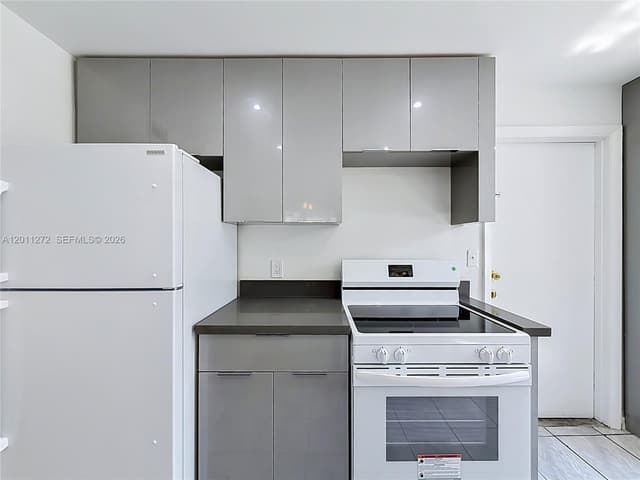16400 NE 17th Ave # 206, North Miami Beach FL 33162 - North Miami Beach, FL - Photo 6