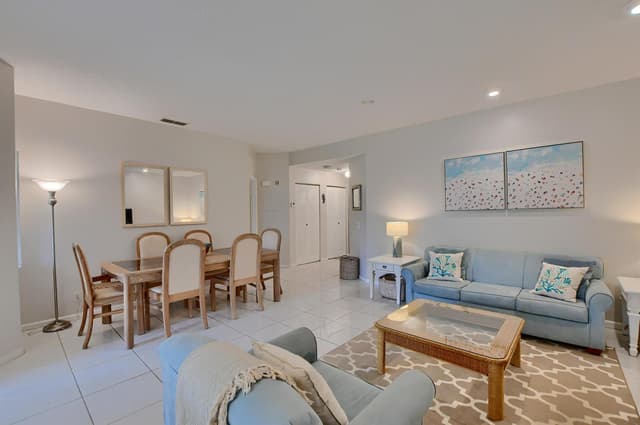 6563 Via Regina, Boca Raton FL 33433 - Boca Raton, FL - Photo 7