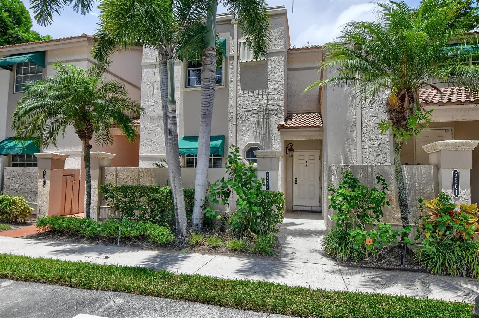 6563 Via Regina, Boca Raton FL 33433 - Boca Raton, FL - Photo 1