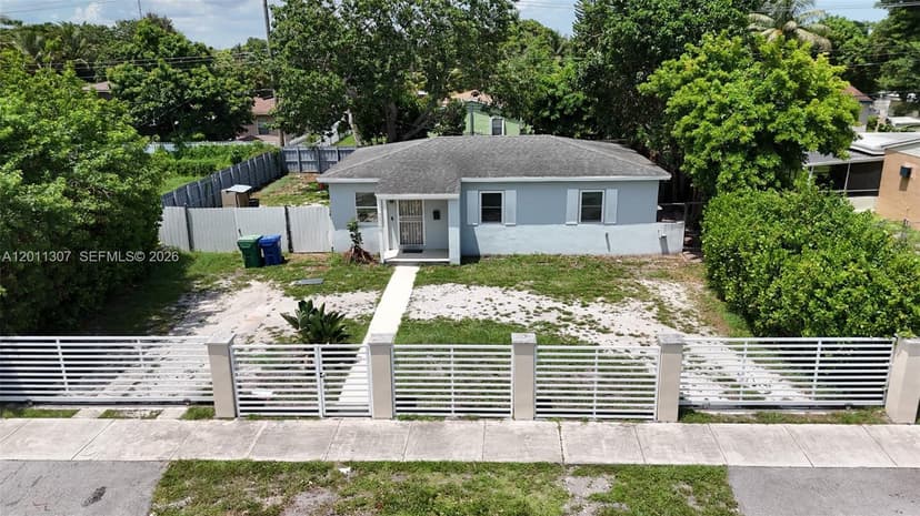 335 NW 187th St, Miami Gardens FL 33169