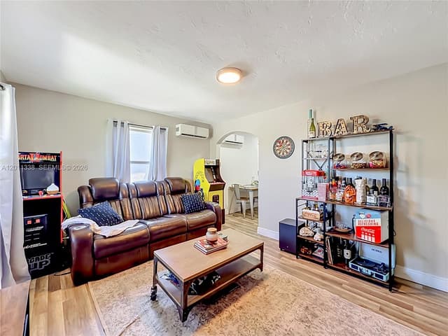 800 NW 17th Ter, Pompano Beach FL 33069 - Pompano Beach, FL - Photo 4