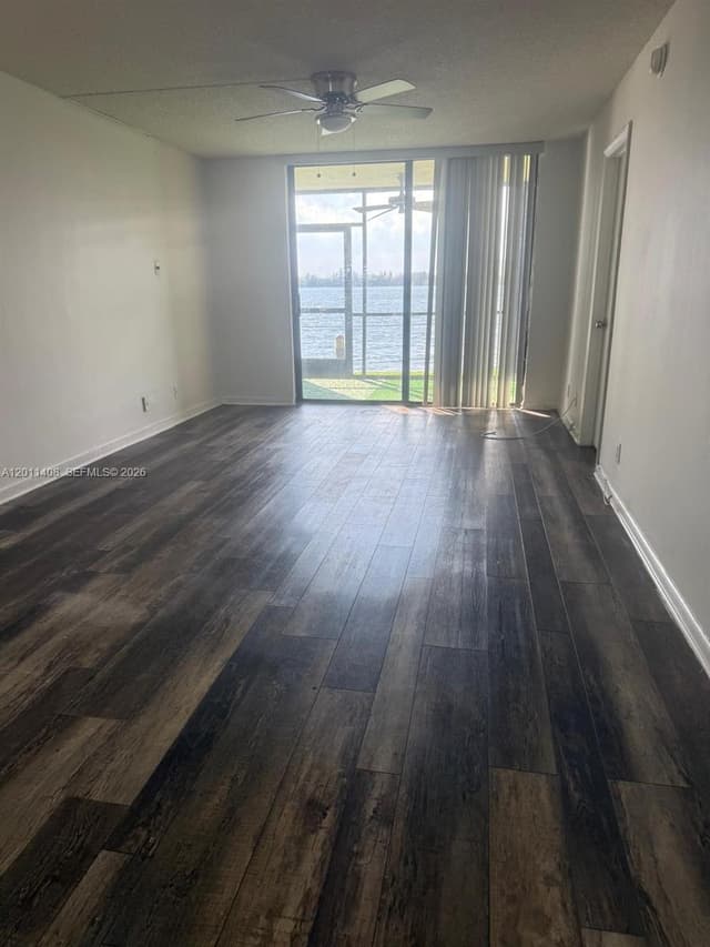 109 Lake Emerald Dr # 102, Oakland Park FL 33309 - Oakland Park, FL - Photo 6