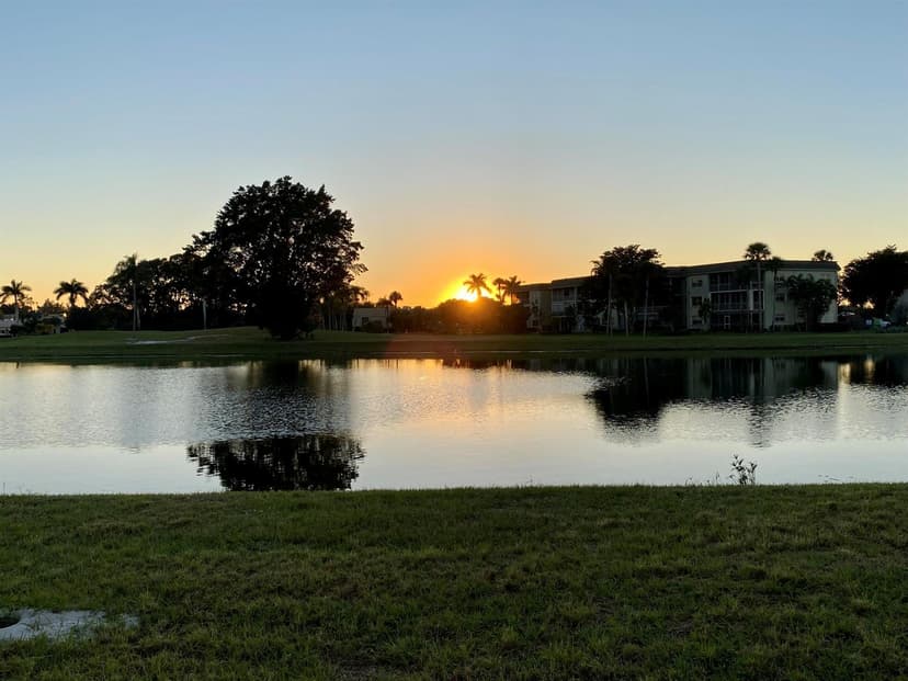 4272 Deste Court # 101, Lake Worth FL 33467