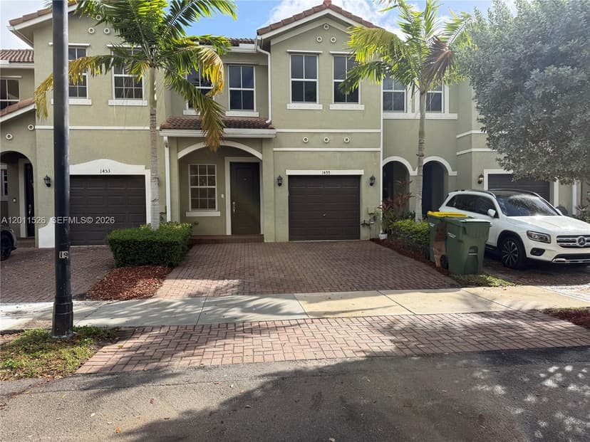 1455 SE 26th Ave, Homestead FL 33035
