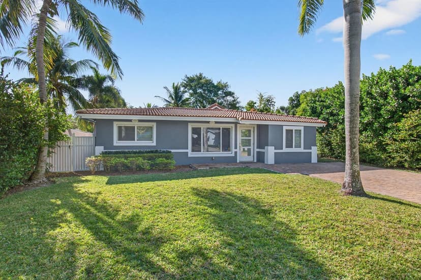 360 SW 2nd Street, Boca Raton FL 33432