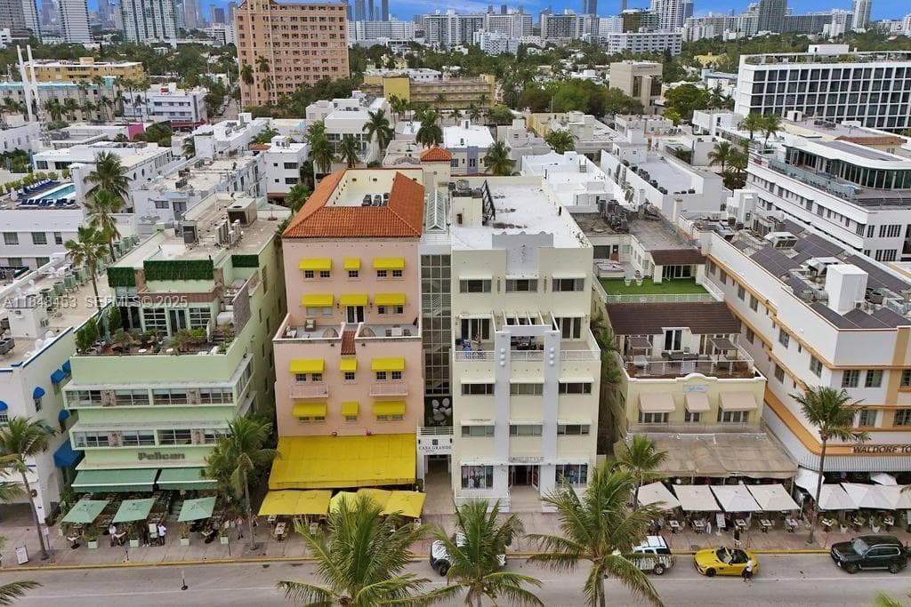 834 Ocean Drive # 406, Miami Beach FL 33139 - Miami Beach, FL - Photo 1