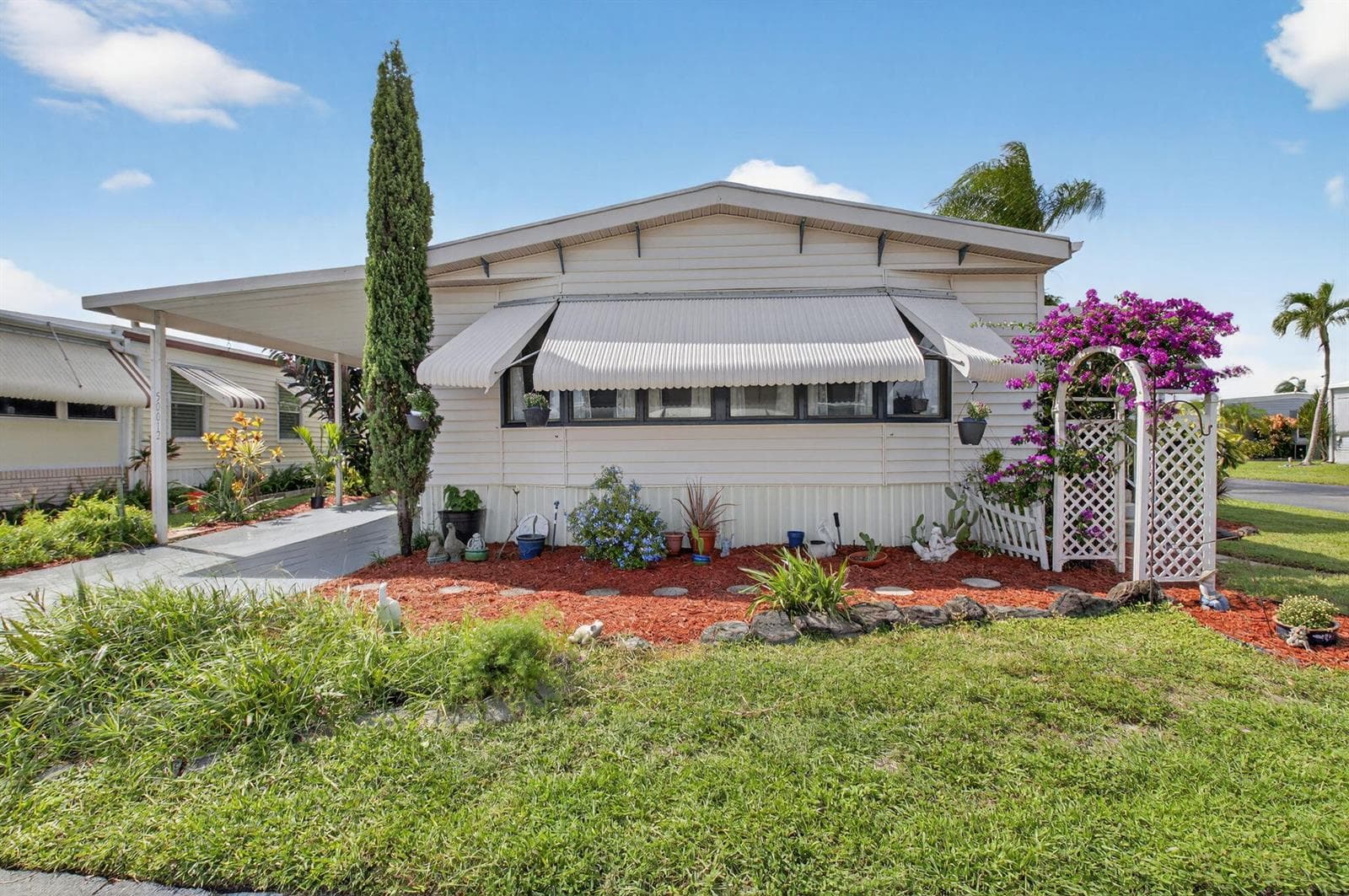 50012 Hacha, Boynton Beach FL 33436 - Boynton Beach, FL - Photo 1