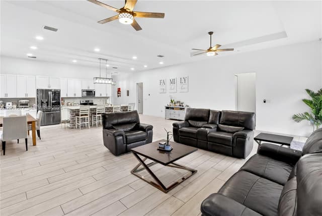 15012 SW 177th Ter, Miami FL 33187 - Miami, FL - Photo 5