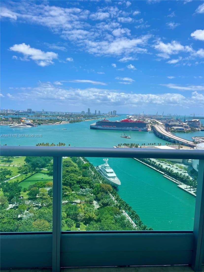900 Biscayne Blvd # 2904, Miami FL 33132